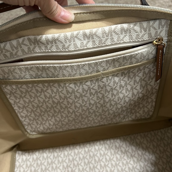 Michael Kors Large tote bag - Picture 11 of 12